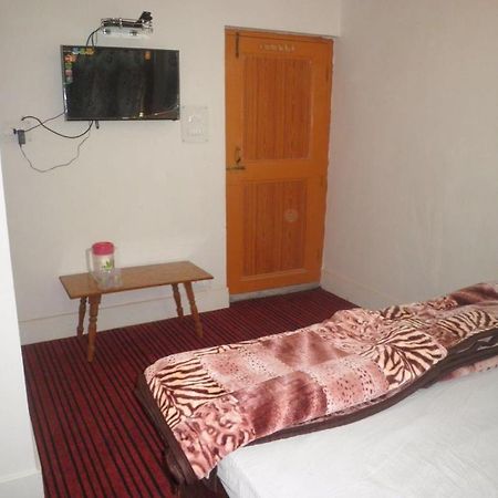 My Guest House Srīnagar Eksteriør bilde